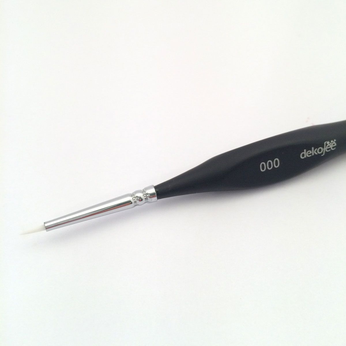 Pinceau ultra fin taille 000 Dekofee