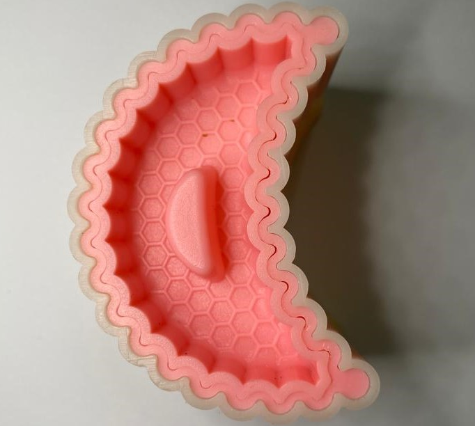 Découpoir poussoir Amel Croissant