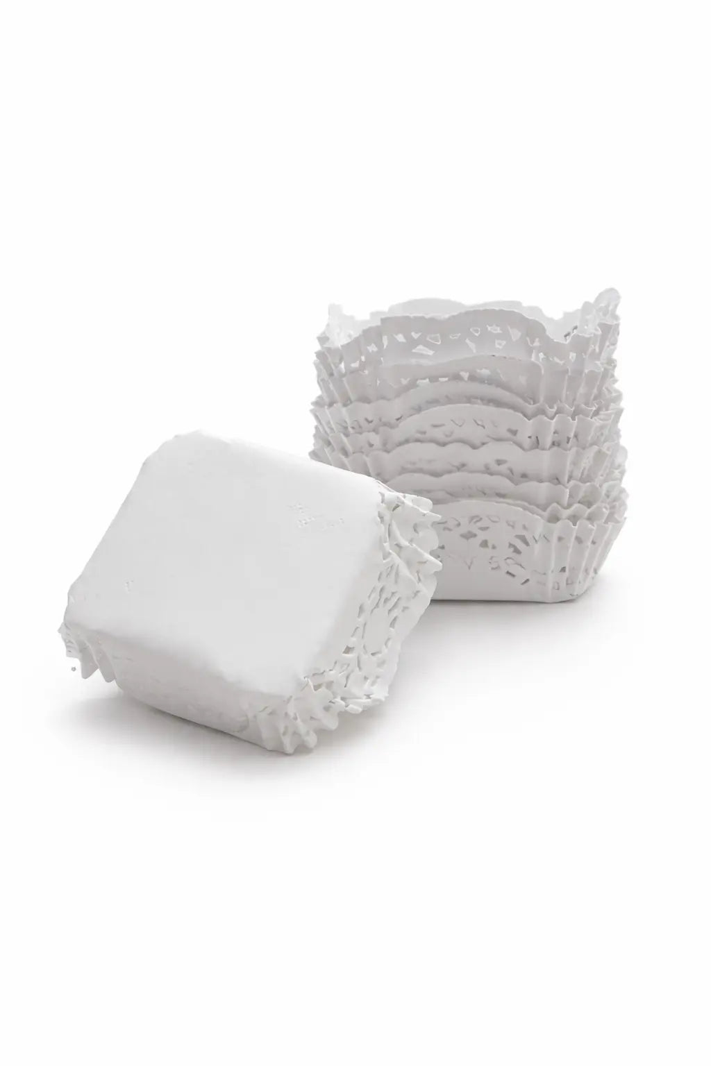 Caissettes dentelle carrées blanches lot de 30
