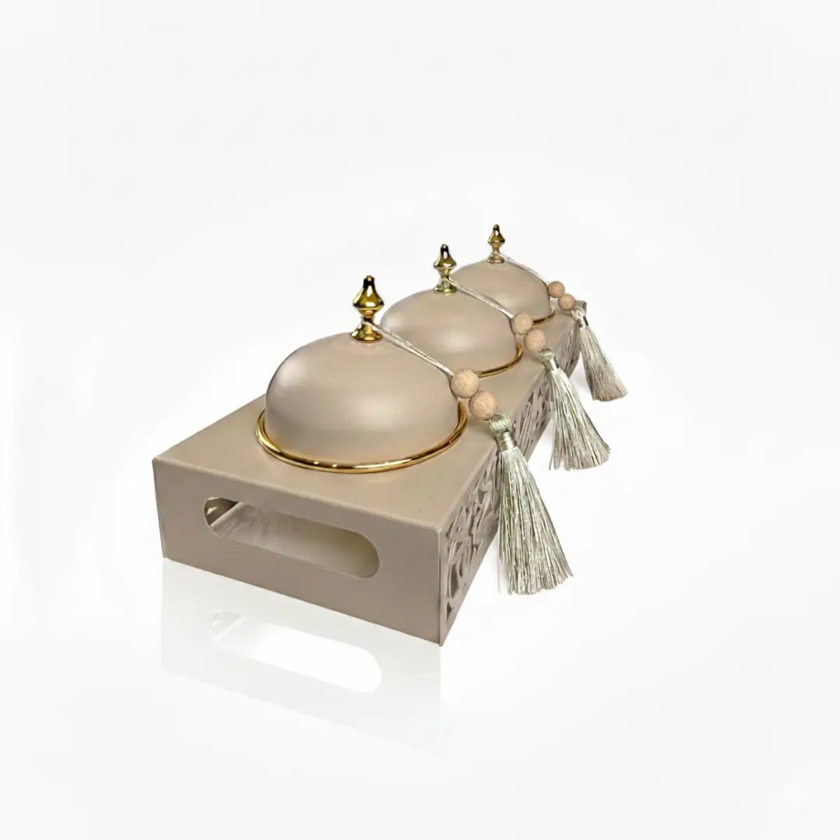 Support de présentation avec cloches greige collection Diyafa