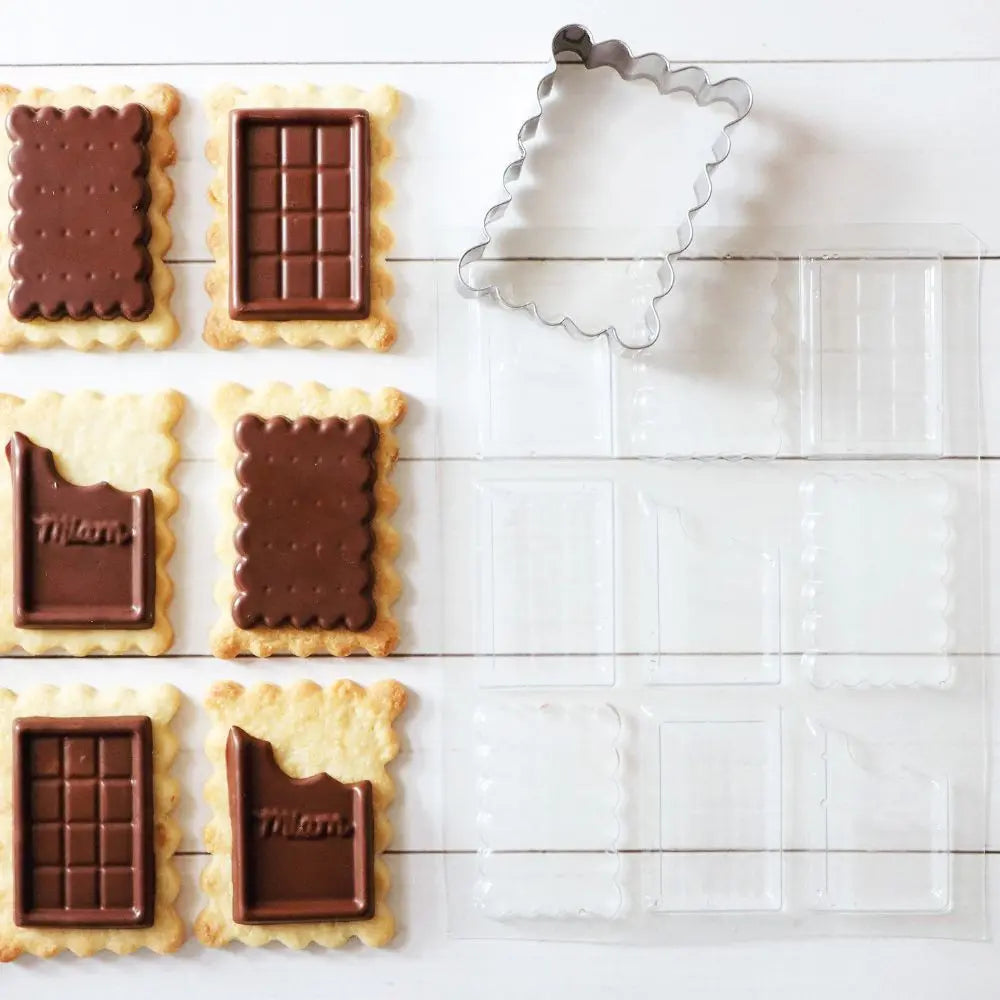 Découpoir et moule à chocolat Petit écolier ScrapCooking