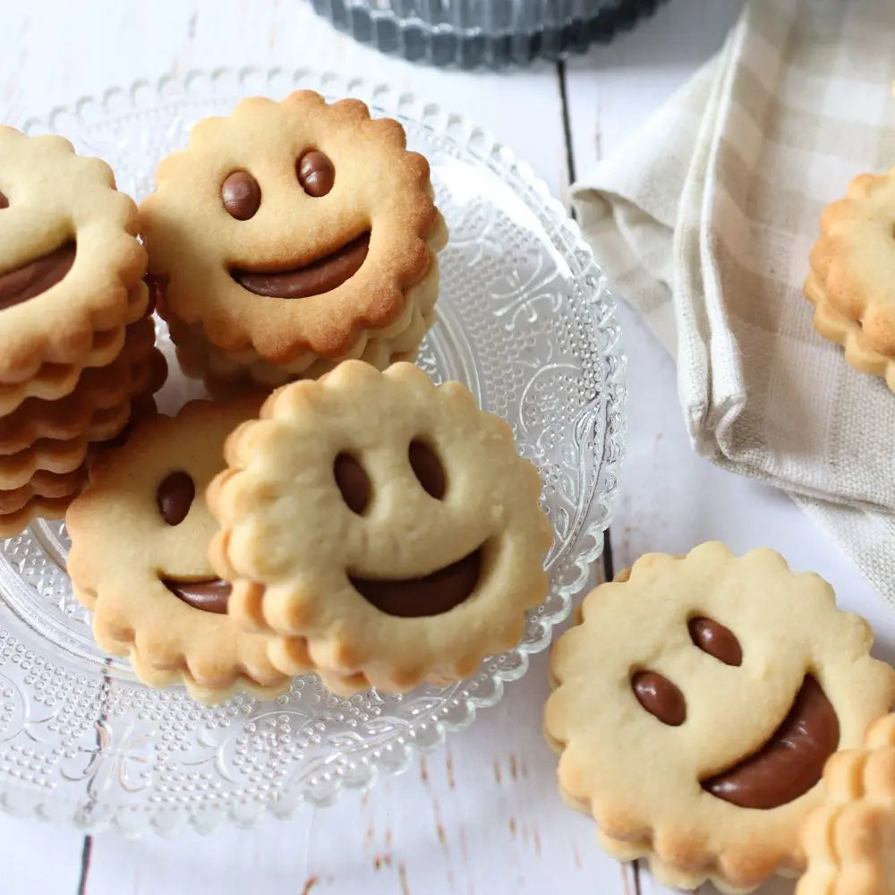 Emporte-pièces biscuits sourire smiley x2 ScrapCooking