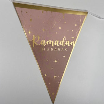 Guirlande de 12 drapeaux Ramadan Mubarak