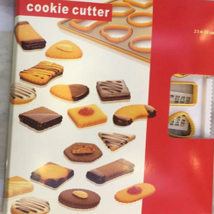 Découpoir petits fours 24 pièces