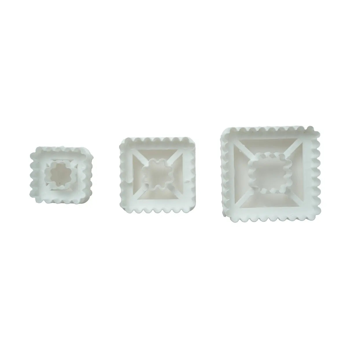 Découpoirs à sablés carrés lot de 3 tailles