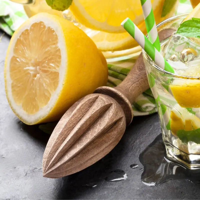 Presse-citron manuel en bois