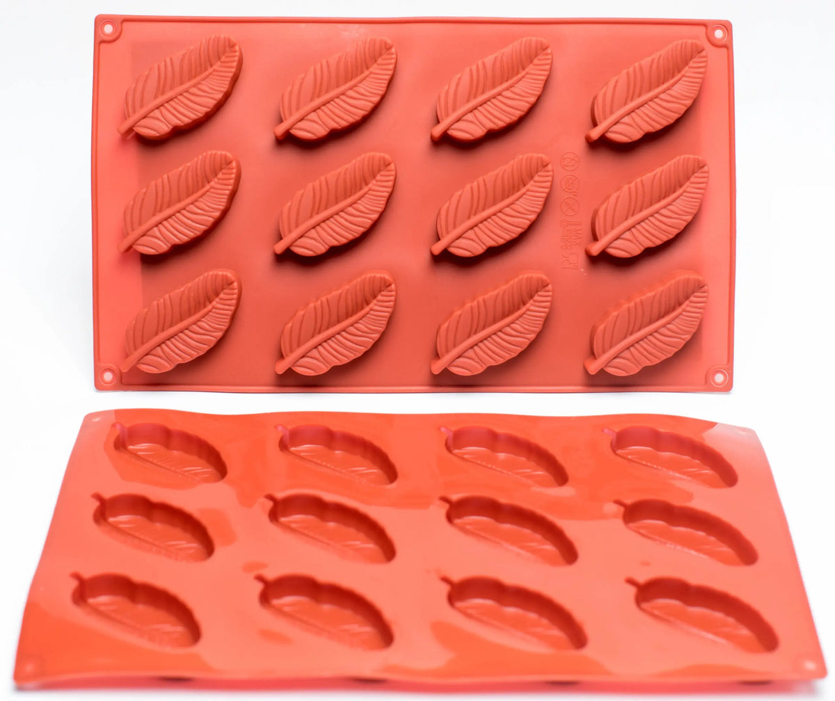 Moule silicone 12 Plumes