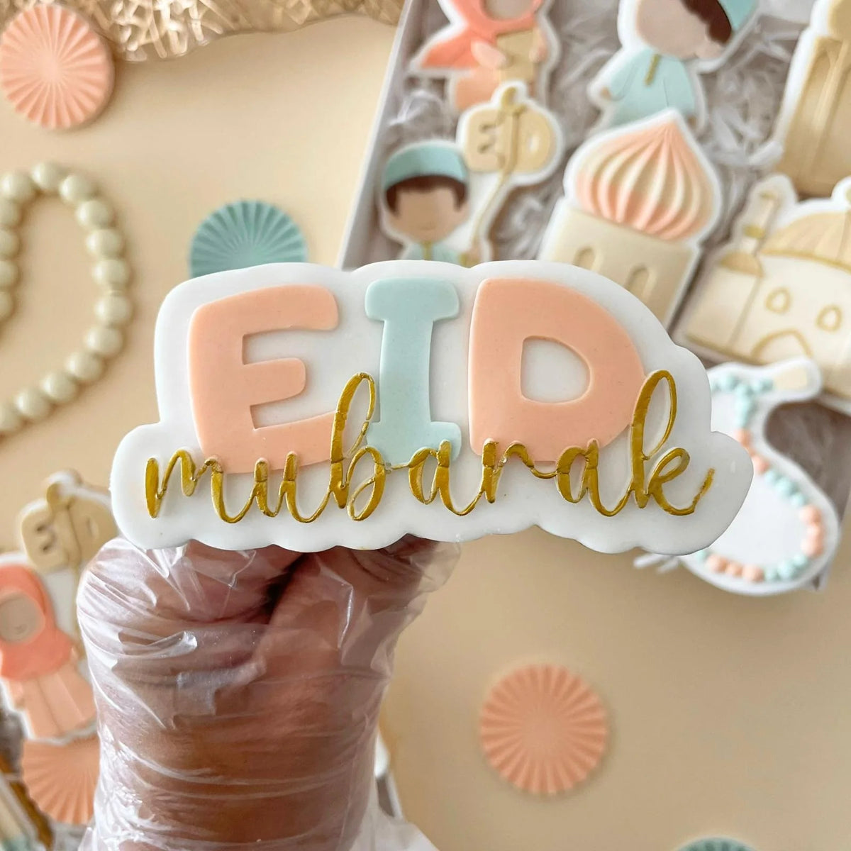 Outboss Eid Mubarak avec emporte-pièce